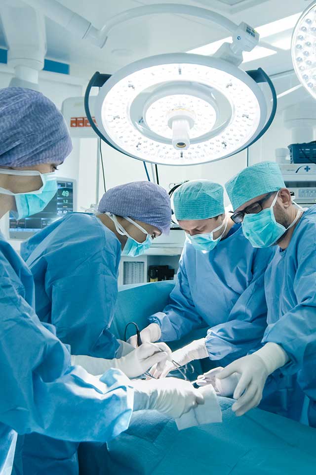 cardiovascular-surgery-640x960